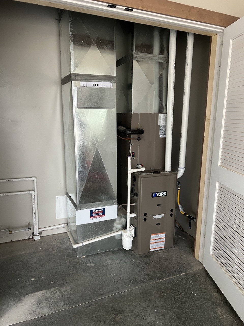 Split system for heating & cooling in Montrose, CO